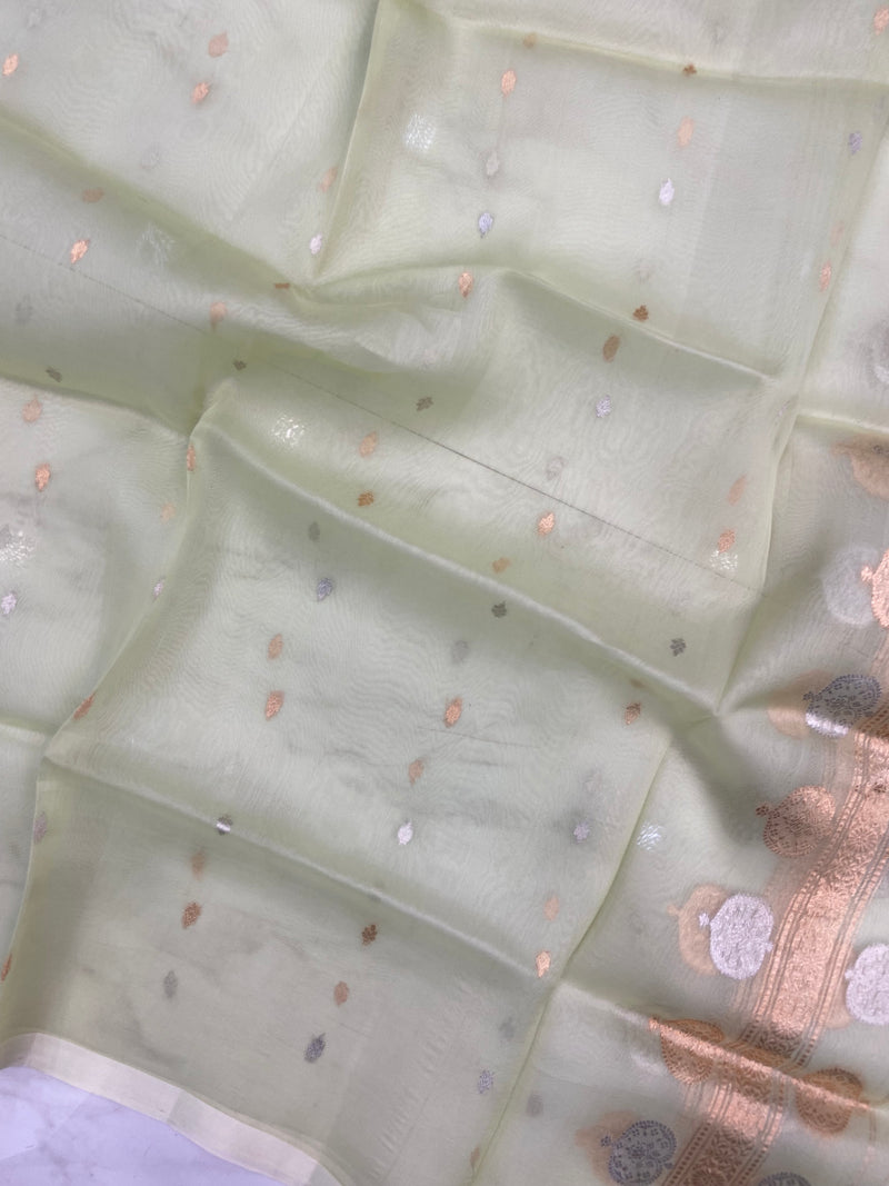 Pure kora Banarasi Handloom Dupatta - The Handlooms