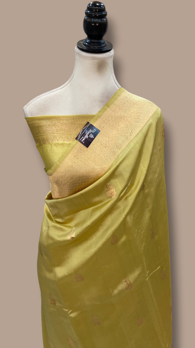 Pure Mango Silk Banarasi Handloom Saree - All Over Kadua Motifs