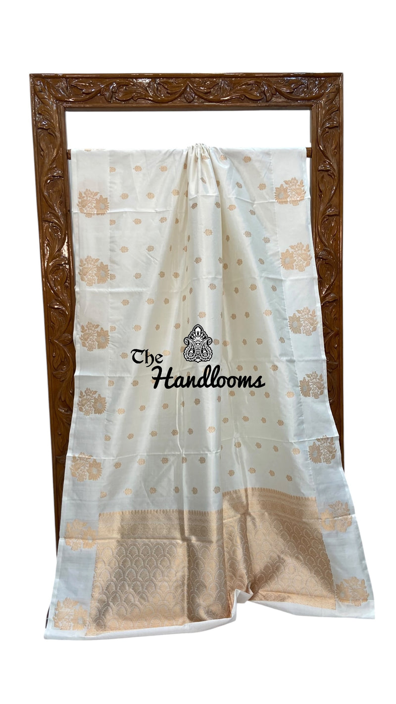 White Pure Katan Silk Banarasi Handloom Saree - All Over Kadua Motifs
