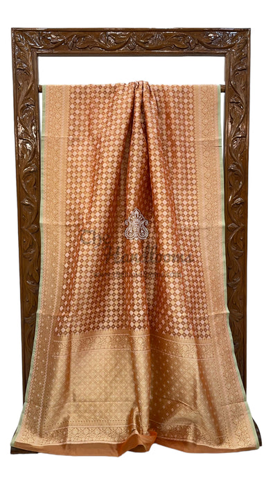 Pure Tissue Reshmi zari Banarasi Saree