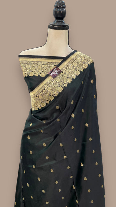 Pure Satan Silk Banarasi Handloom Saree - All over Kadua motifs