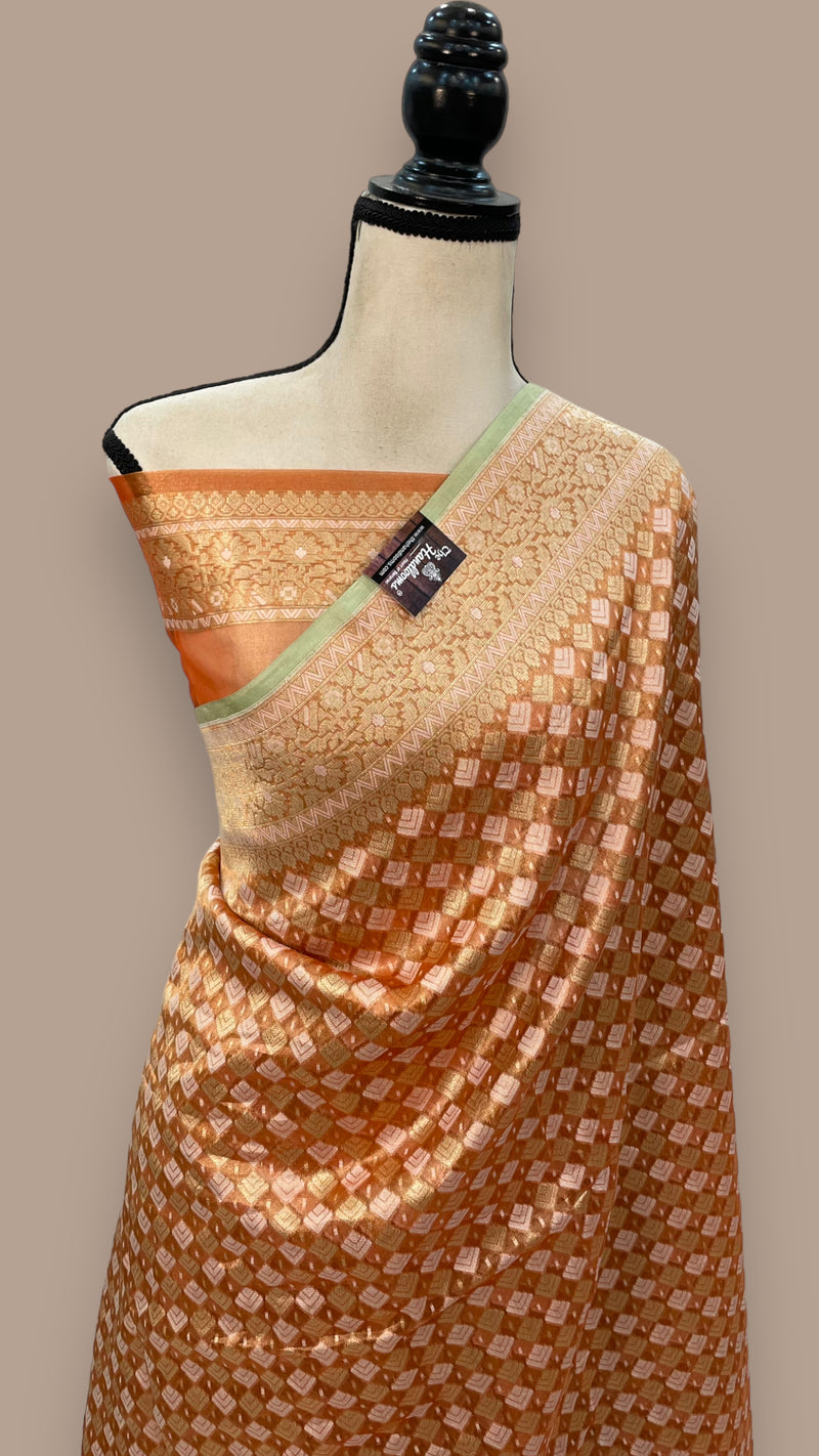 Pure Tissue Reshmi zari Banarasi Saree - The Handlooms
