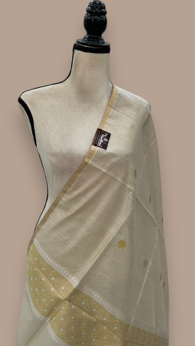 Pure Moonga  handloom Dupatta Gold Zari