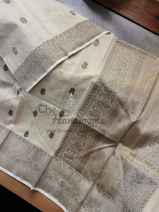 Pure Tussar Silk Handloom Banarasi Saree with all over antique zari kadua motifs