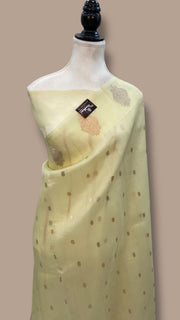 Pure Kora Handloom Banarasi Saree With Sona Roopa Motifs - The Handlooms