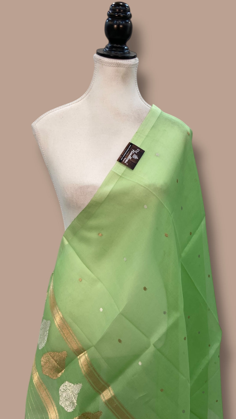 Pure kora Banarasi Handloom Dupatta - The Handlooms