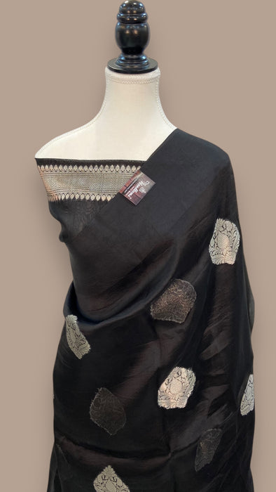 Pure Kora Handloom Banarasi Saree