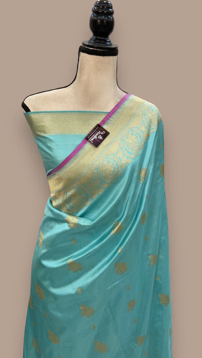 Turquoise Pure Katan Silk Banarasi Handloom Saree - All over Kadua motifs