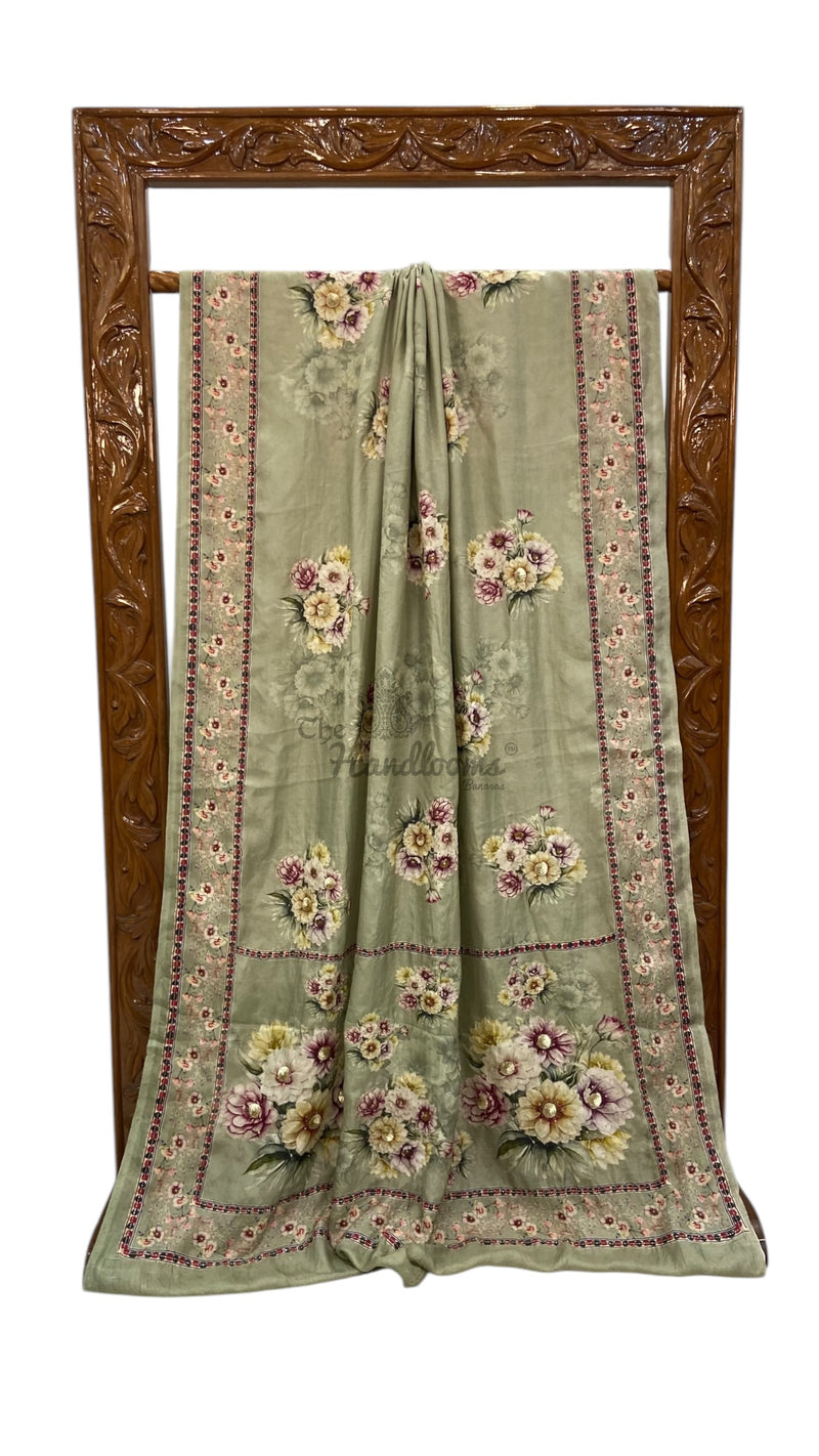 Pure Silk Handloom Banarasi Saree with Digital Print and Handwork - The Handlooms