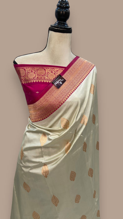 Pure Katan Silk Banarasi Handloom Saree - All over Kadua motifs