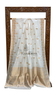 White Pure Katan Silk Banarasi Handloom Saree - All over Kadua motifs - The Handlooms