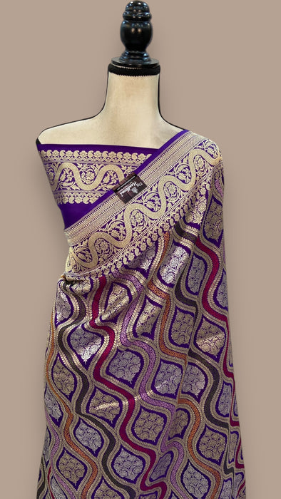 Ektara Pure Katan Silk Banarasi Handloom Saree - All over kadiyal Jaal work