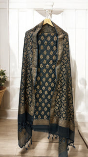 Pure Khaddi Georgette 3 Pc Suit Set with Gold Zari - The Handlooms