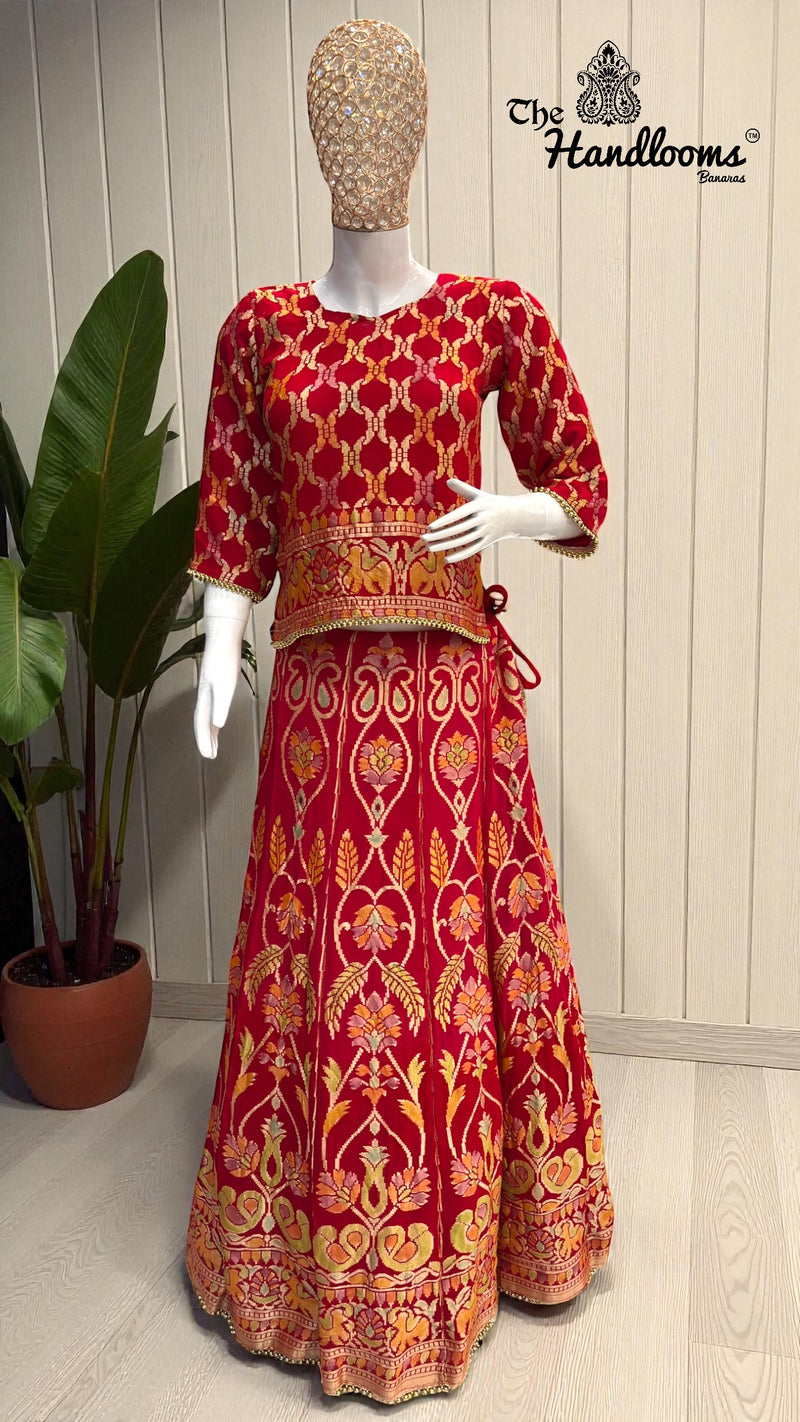 Pure Khaddi Georgette Bandhani Handloom Banarasi Lehenga - The Handlooms