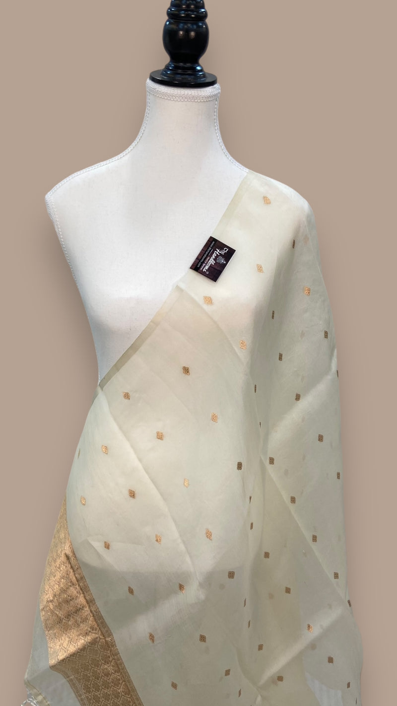 Pure kora Banarasi Handloom Dupatta - The Handlooms