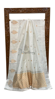 White Pure Katan Silk Banarasi Handloom Saree - All over Kadua motifs - The Handlooms