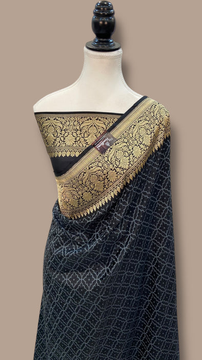 Pure Katan Silk Banarasi Handloom Saree - All over Jaal work