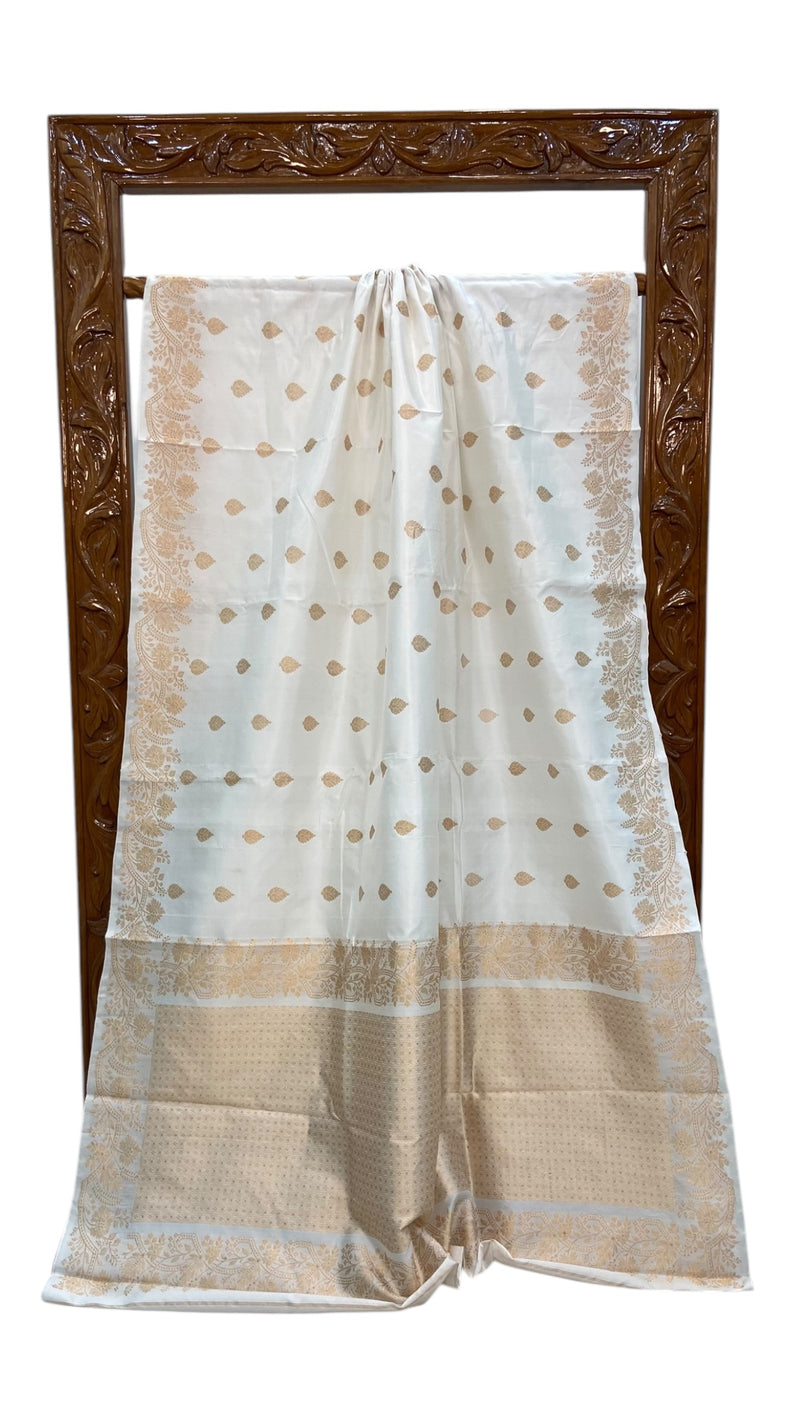 White Pure Katan Silk Banarasi Handloom Saree - All over Kadua motifs - The Handlooms