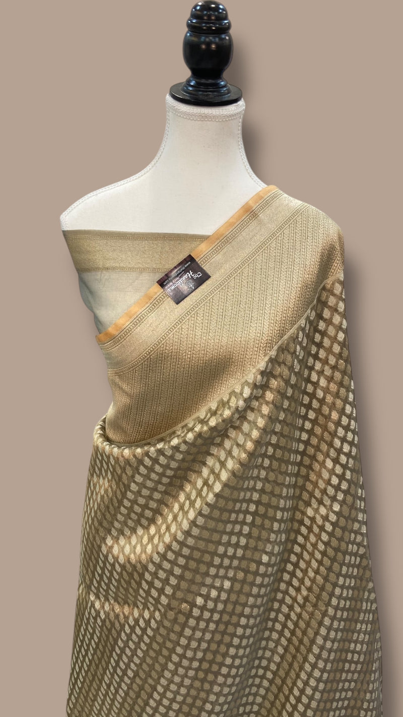Pure Tissue Reshmi zari Banarasi Saree - The Handlooms