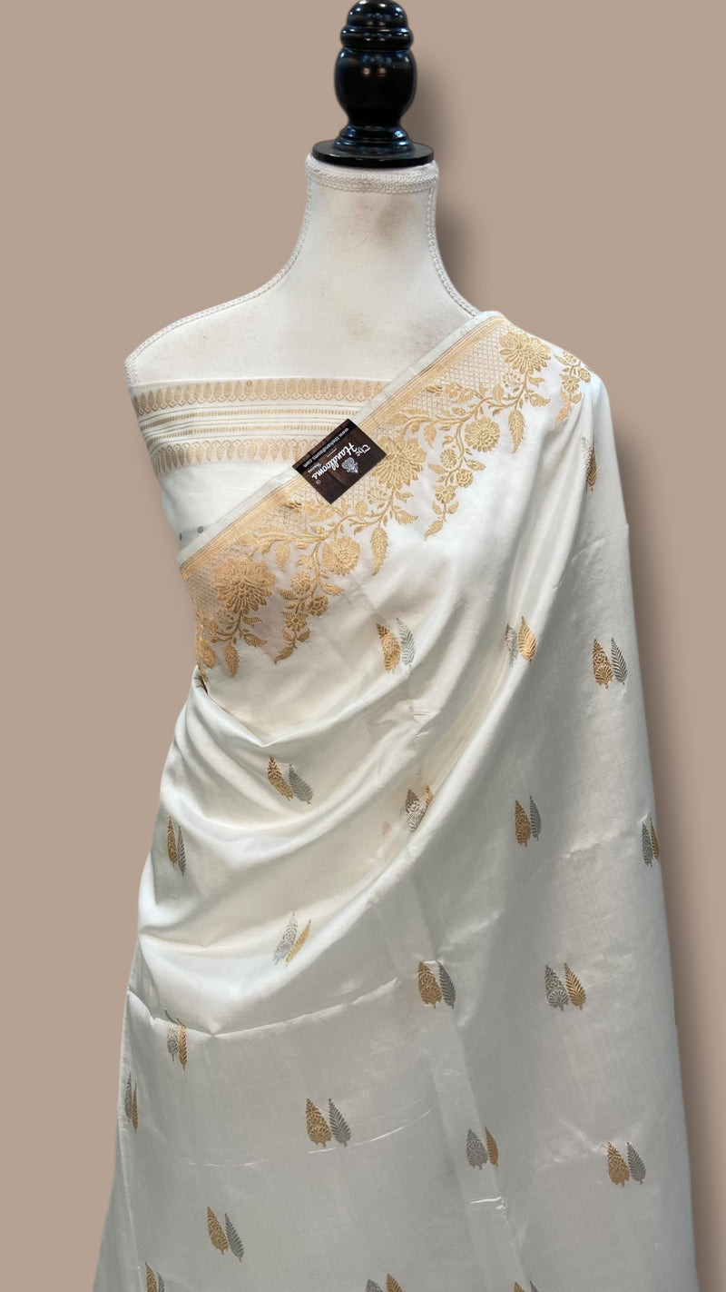 White Pure Katan Silk Banarasi Handloom Saree - All over Kadua motifs - The Handlooms