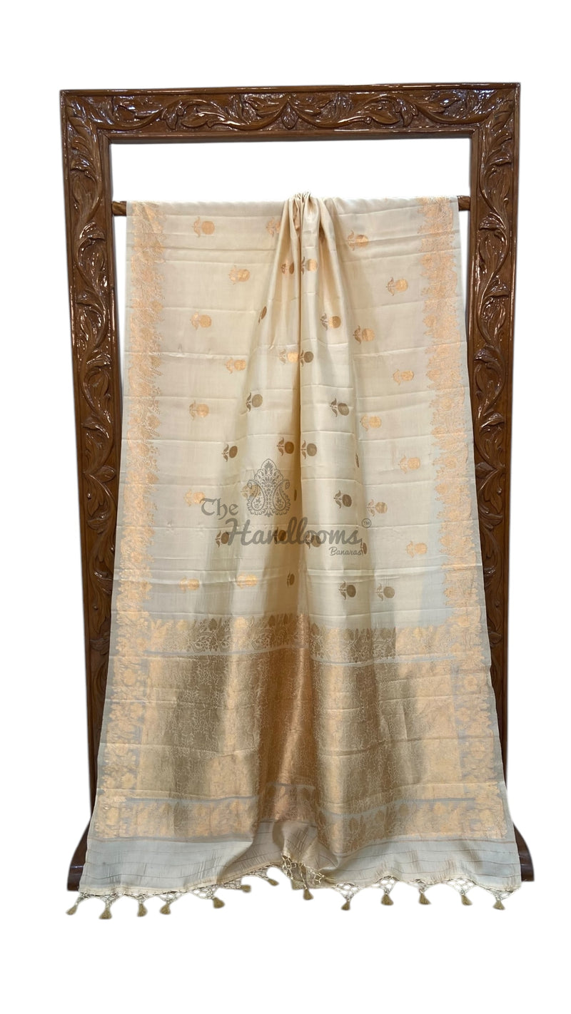 Pure Katan Silk Banarasi Handloom Saree - All over Kadua motifs - The Handlooms