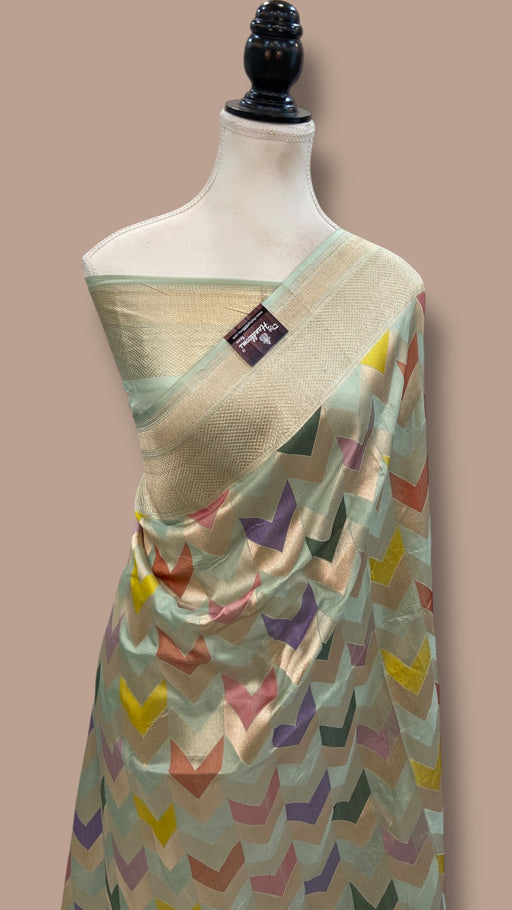 Multicolor Pure Katan Silk Banarasi Handloom Saree - All over Jaal Work With Rangkart - The Handlooms