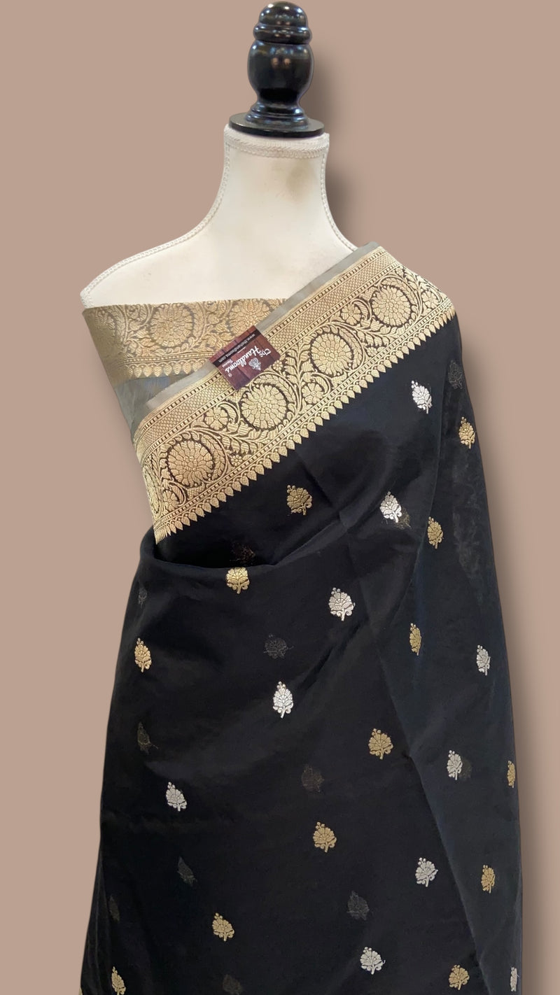 Pure Kora Handloom Banarasi All Over Kadua Motifs Saree - The Handlooms