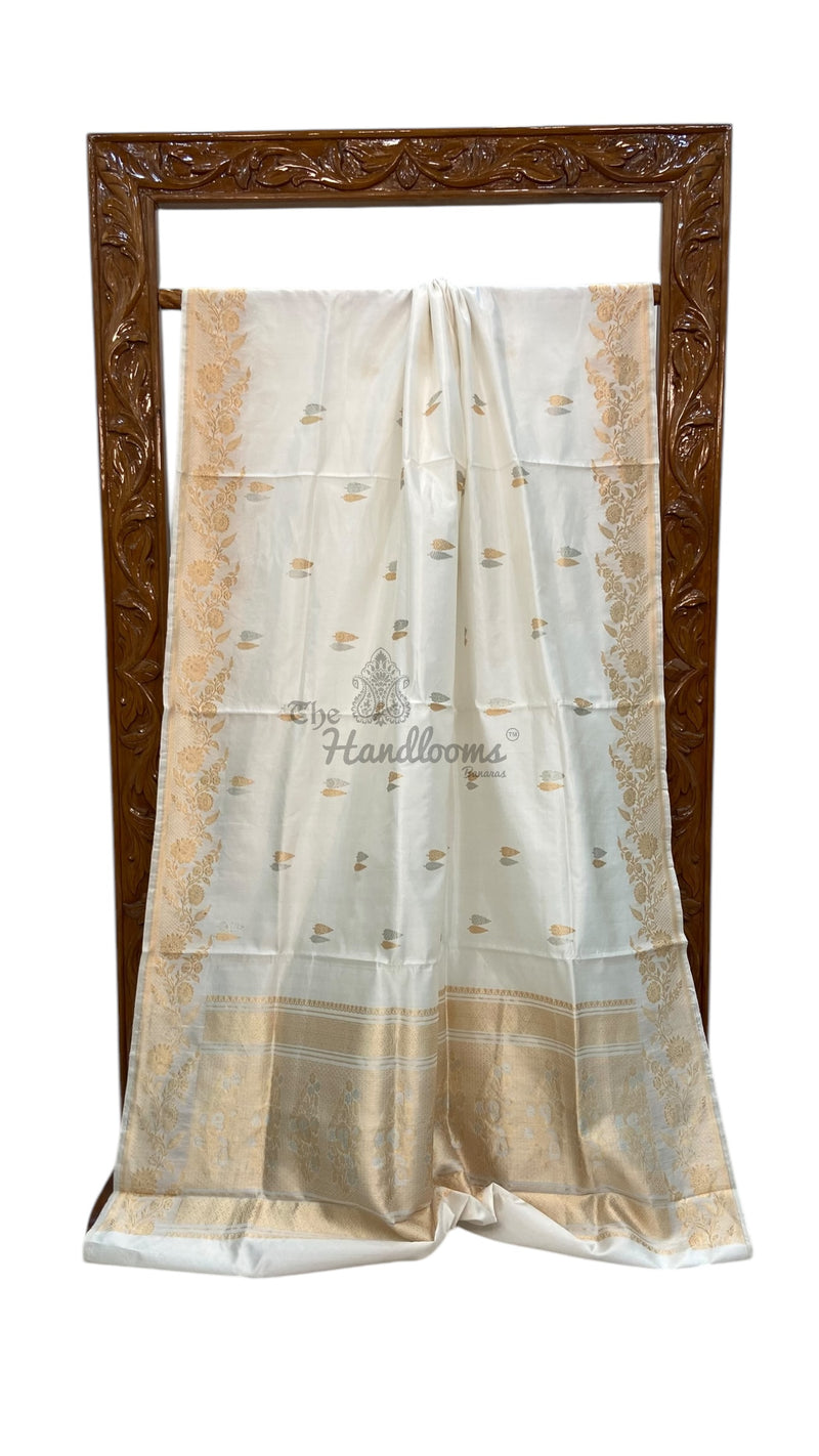 White Pure Katan Silk Banarasi Handloom Saree - All over Kadua motifs - The Handlooms