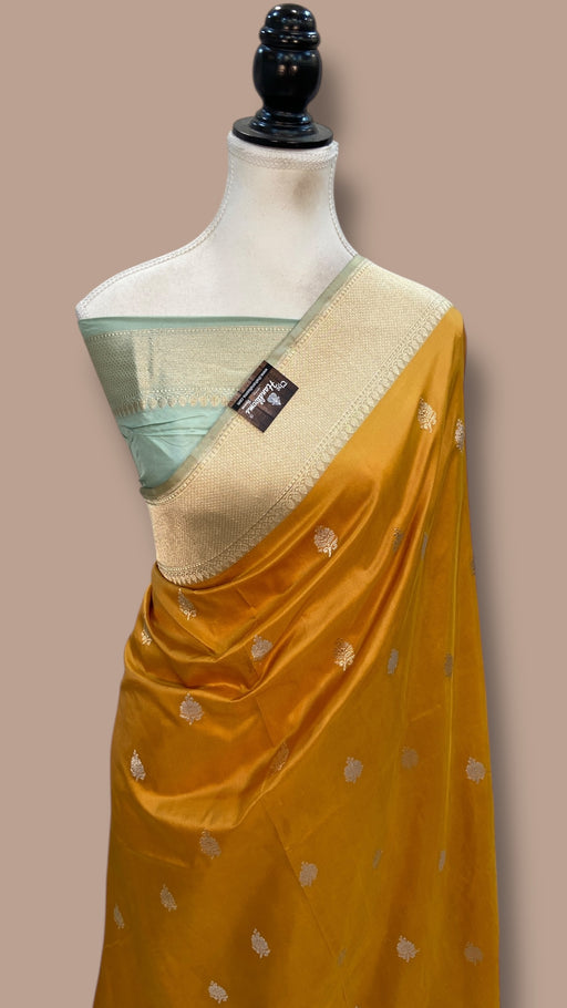 Pure Katan Silk Banarasi Handloom Saree - All Over Kadua Motifs - The Handlooms