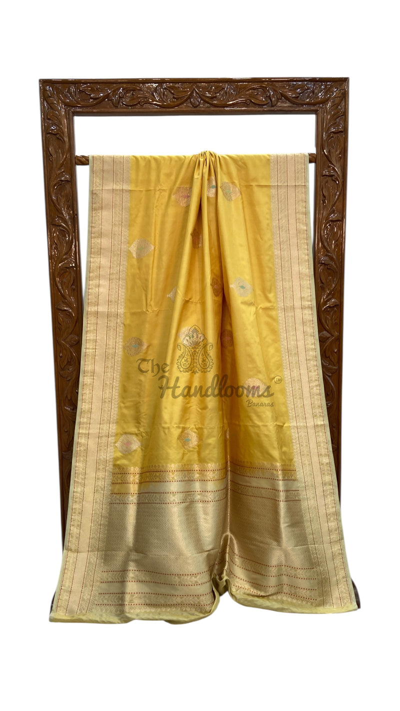 Pure Katan Silk Banarasi Handloom Saree - All Over Kadua Motifs