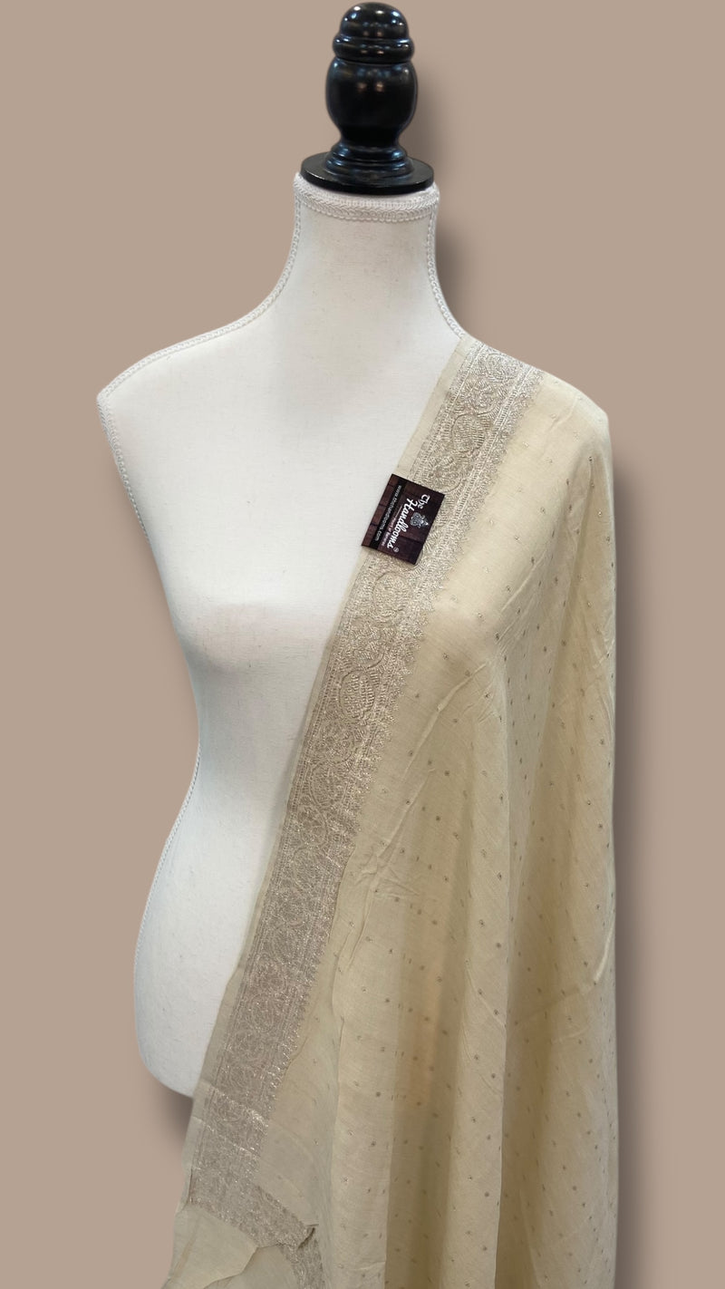 Pure Moonga  handloom Dupatta Silver Zari - The Handlooms