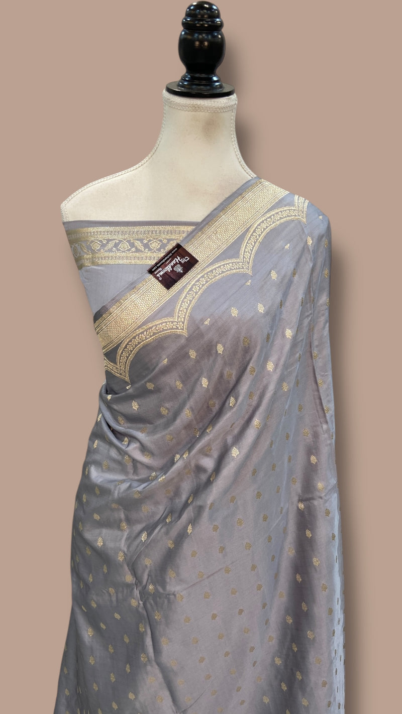 Pure Satan Silk Banarasi Handloom Saree - All over Motifs Work - The Handlooms