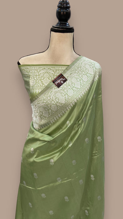 Pure Katan Silk Banarasi Handloom Saree - All over Kadua motifs