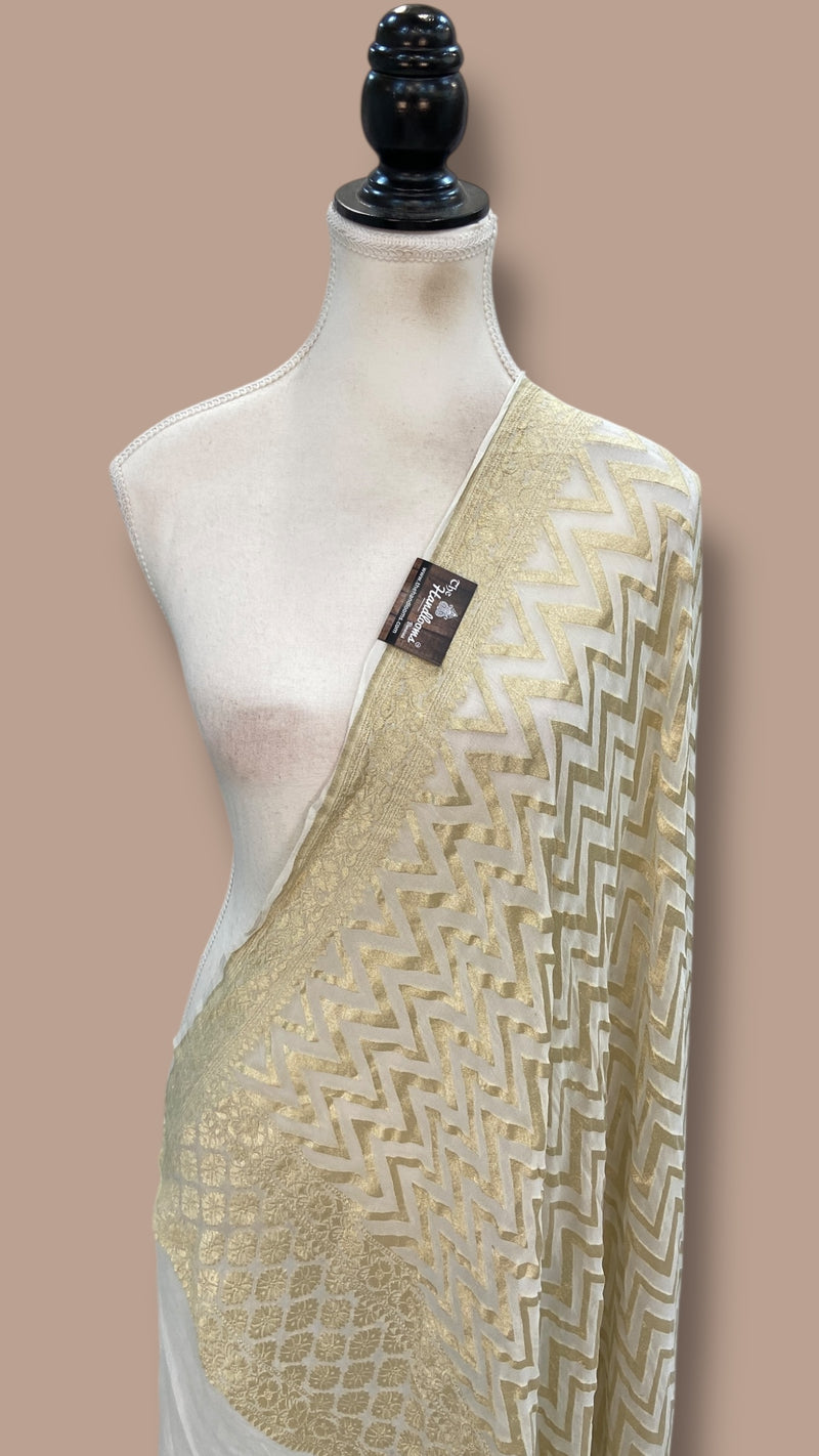 Pure Khaddi Georgette Handloom Dupatta - The Handlooms