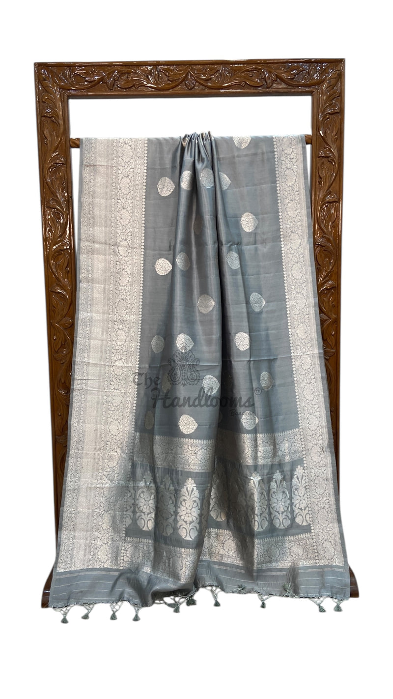 Pure Katan Silk Banarasi Handloom Saree - All Over Kadua Motifs - The Handlooms