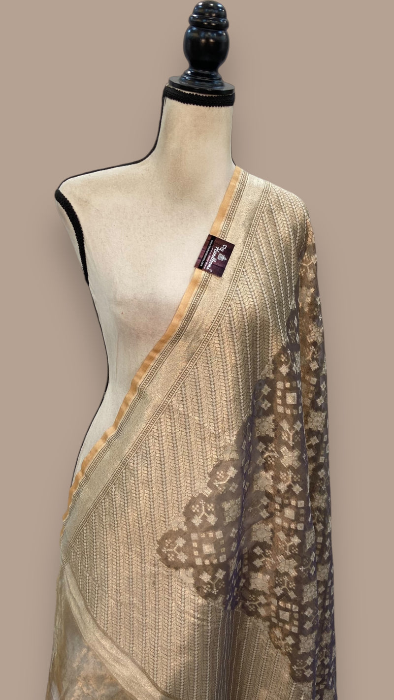 Pure Tissue Reshmi Zari Banarasi Brocade Handloom Dupatta - The Handlooms