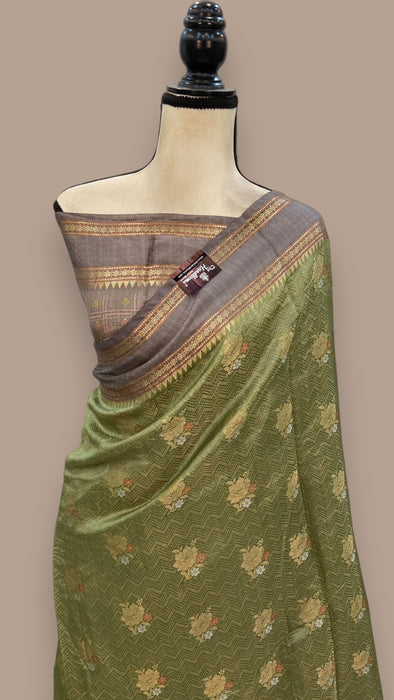 Pure Mango Silk Banarasi Handloom Reshmi Zari Saree With Digital Print