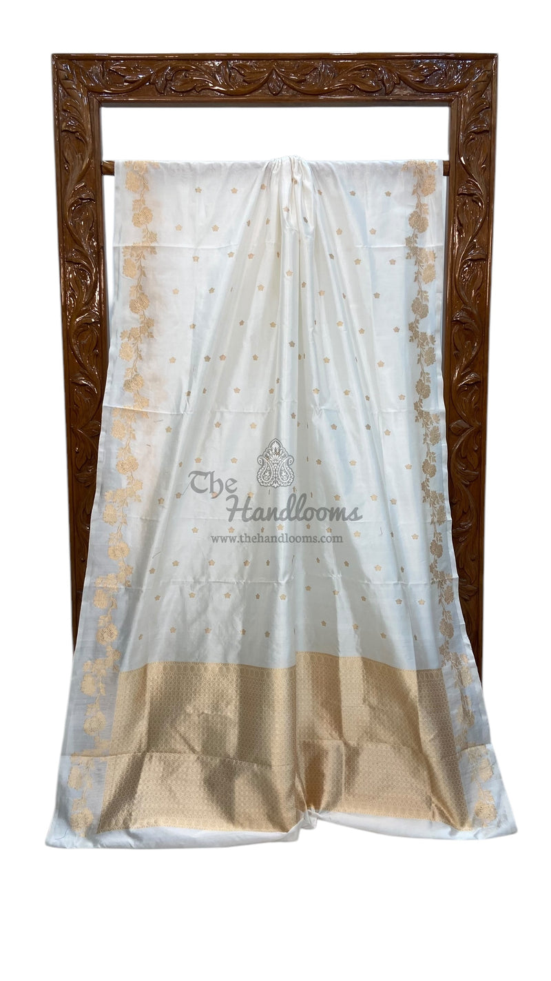 White Pure Katan Silk Banarasi Handloom Saree - All over Kadua motifs - The Handlooms