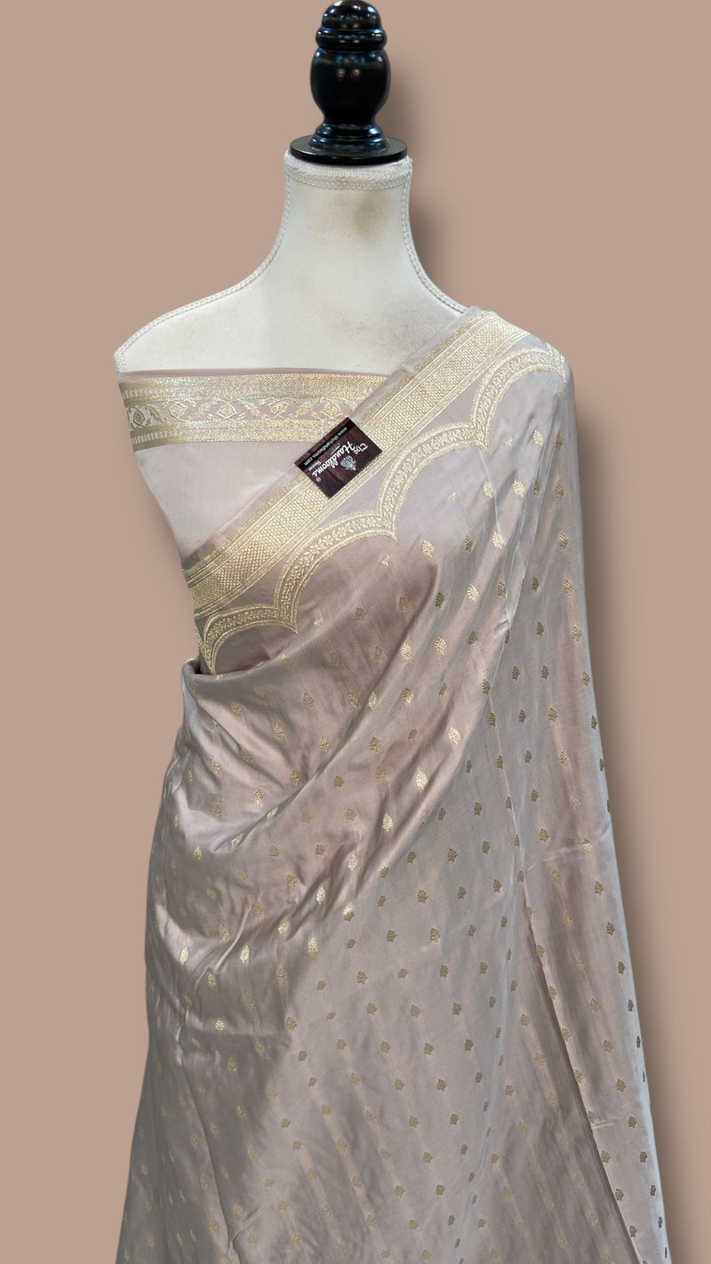 Pure Satan Silk Banarasi Handloom Saree - All over Motifs Work - The Handlooms