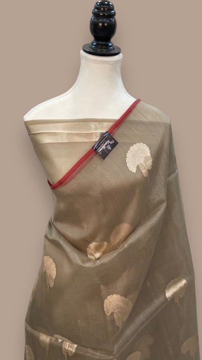 Pure Kora Handloom Banarasi Saree