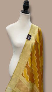 Pure kora Banarasi Handloom Dupatta - The Handlooms