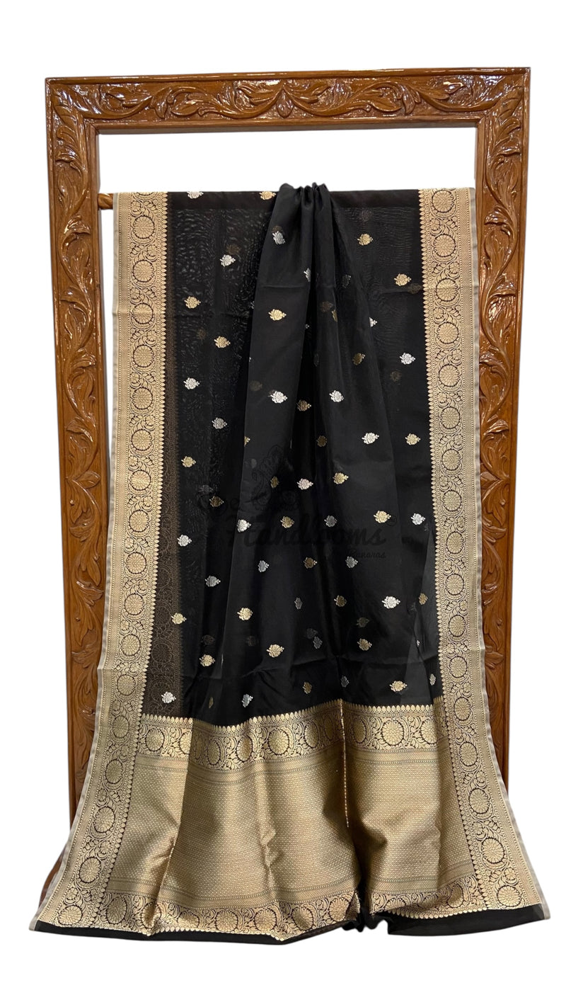 Pure Kora Handloom Banarasi All Over Kadua Motifs Saree - The Handlooms