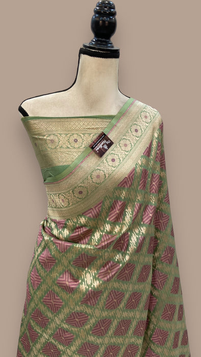 Pure Katan Silk Banarasi Handloom Saree - All over Jaal work - With Meenakari