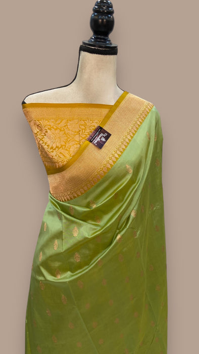 Pure Katan Silk Banarasi Handloom Saree - All over Kadua motifs