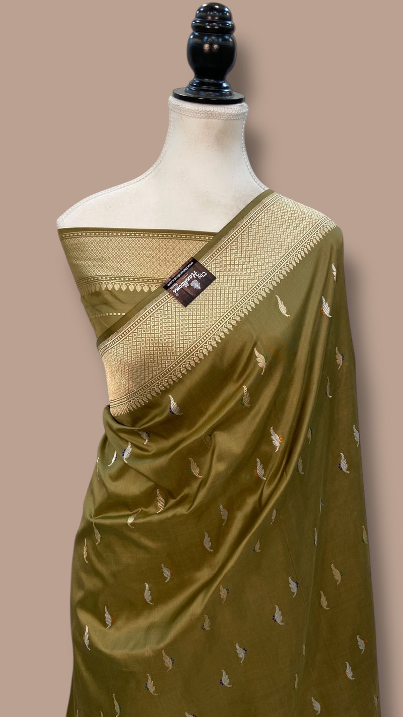 Pure Katan Silk Banarasi Handloom Saree - All over Kadua motifs With Meenakari - The Handlooms
