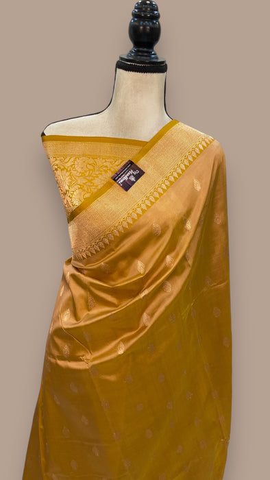 Pure Katan Silk Banarasi Handloom Saree - All over Kadua motifs