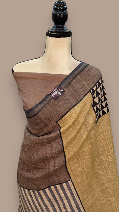 Pure Tussar Silk Handloom Banarasi Saree With Handprints