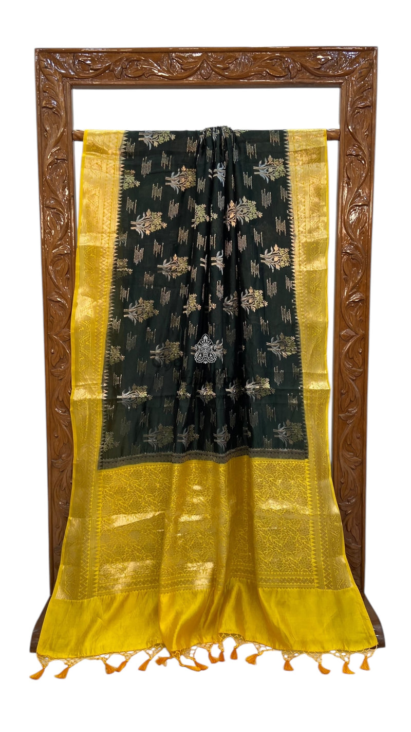 Pure Mango Silk Banarasi Handloom Saree - The Handlooms