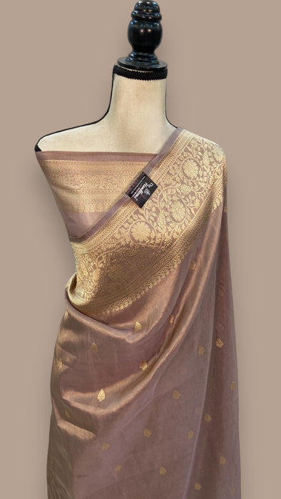 Pure tissue Katan Silk Banarasi Handloom Saree - All over Kadua motifs