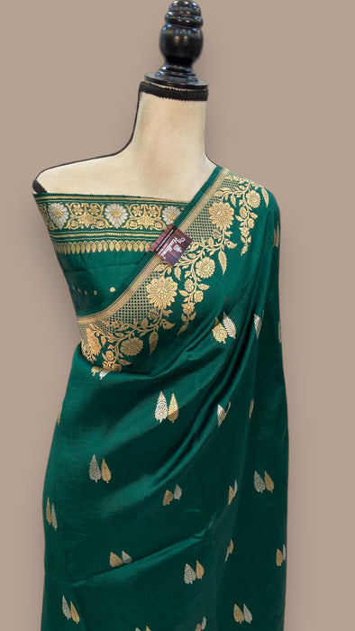 Green Pure Katan Silk Banarasi Handloom Saree - All over Kadua motifs